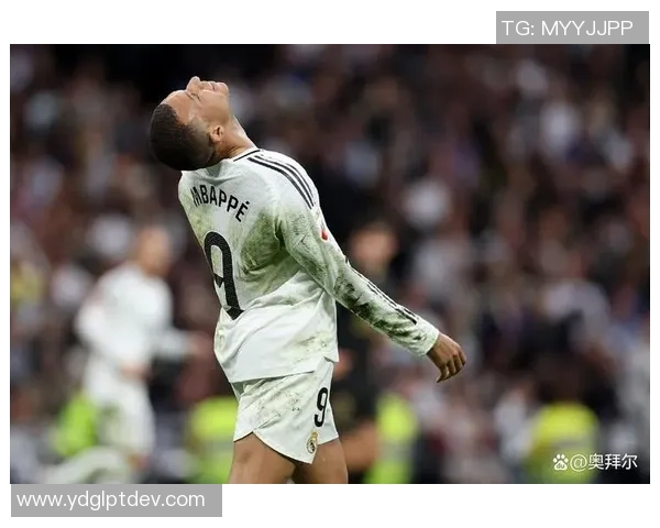 国王杯惊天逆转里昂绝杀皇马引发全场狂欢与热议