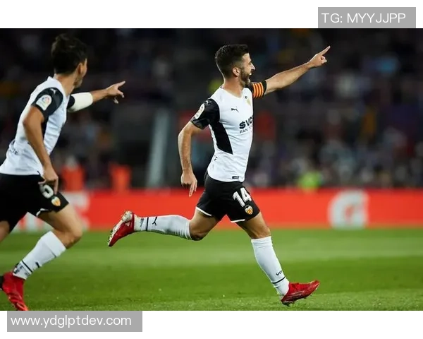 西甲精彩对决波尔图与皇马战成平局赛后分析引发热议