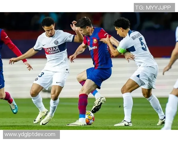 皇马大胜巴黎圣日耳曼六比二红牌争议瞬间点燃全场激情